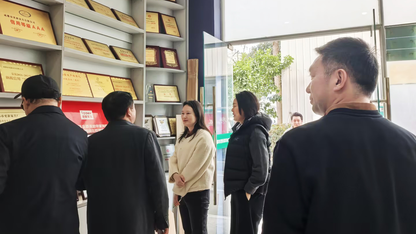 04dc774f810decc990e3ad1cb6f45b86_compress