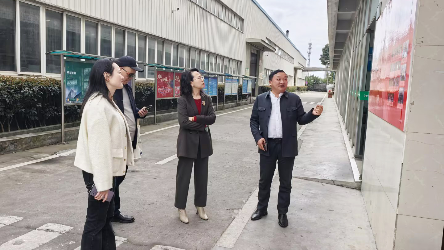 e9afcf1b1eb03f97f7e4386ffcb7edc8_compress